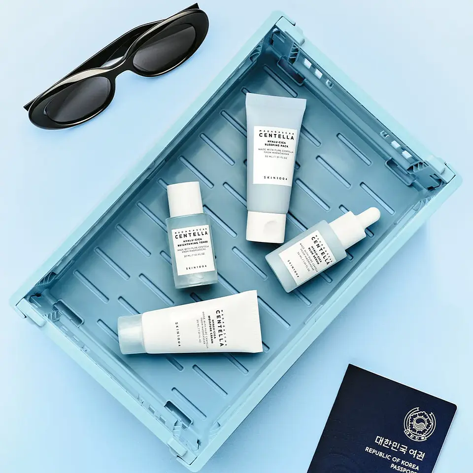 Madagascar Centella Hyalu-Cica Travel Kit (SKIN1004) - Set de miniaturas centella asiática y ácido hialurónico 1 Tónico 30ml + 1 Serum 30ml + 1 crema día 30ml + 1 crema noche 30ml 2