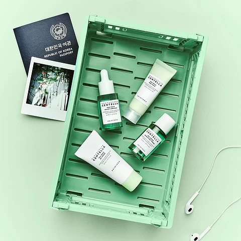 Madagascar Centella Tea-trica Travel Kit (SKIN1004) - Set de miniaturas antiacné centella asiática y árbol de té 1 espuma limpiadora + 1 Tónico 30ml + 1 Serum 30ml + 1 crema 30ml
