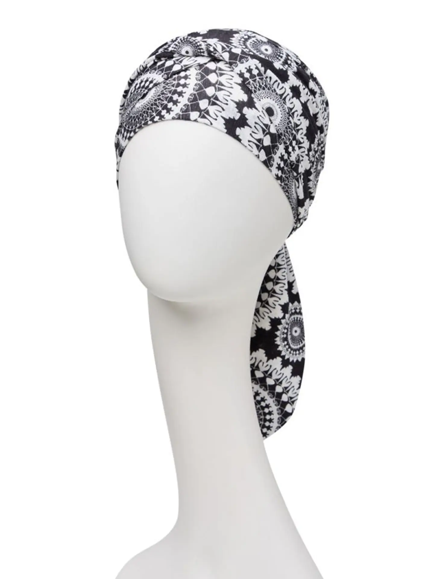 Beatriz lino, Blanco y Negro 2