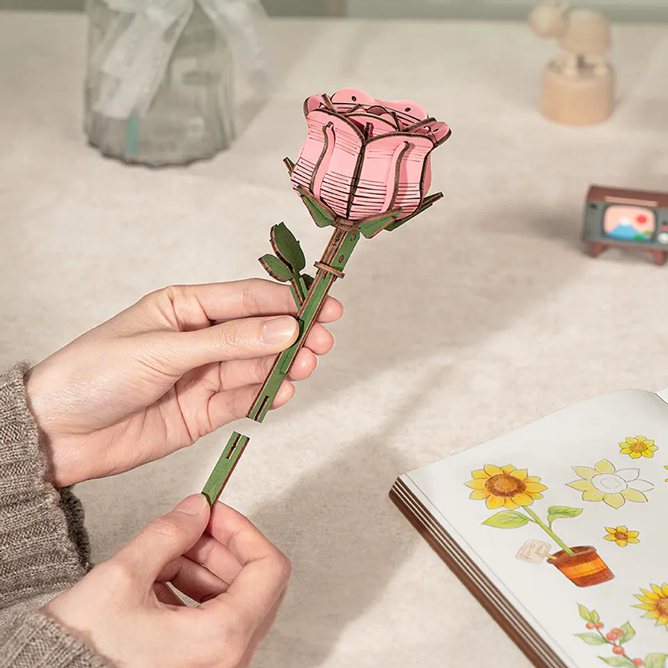Flor Pink Rose de Madera Armable | Rowood 3