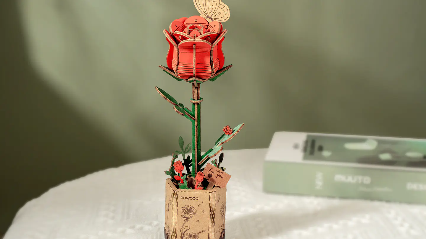 Flor Red Rose de Madera Armable | Rowood 3