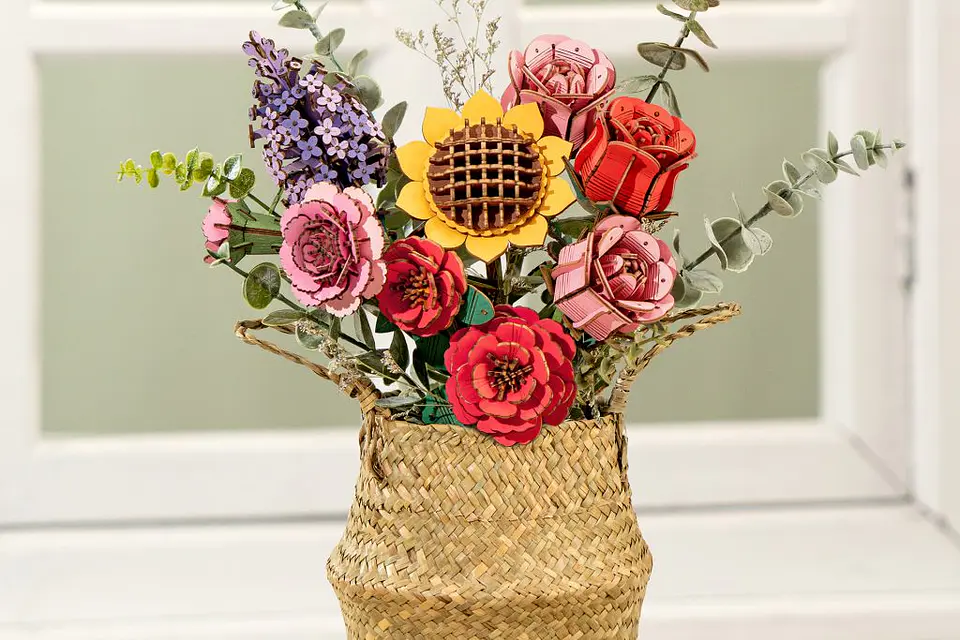 Flor Red Rose de Madera Armable | Rowood 5