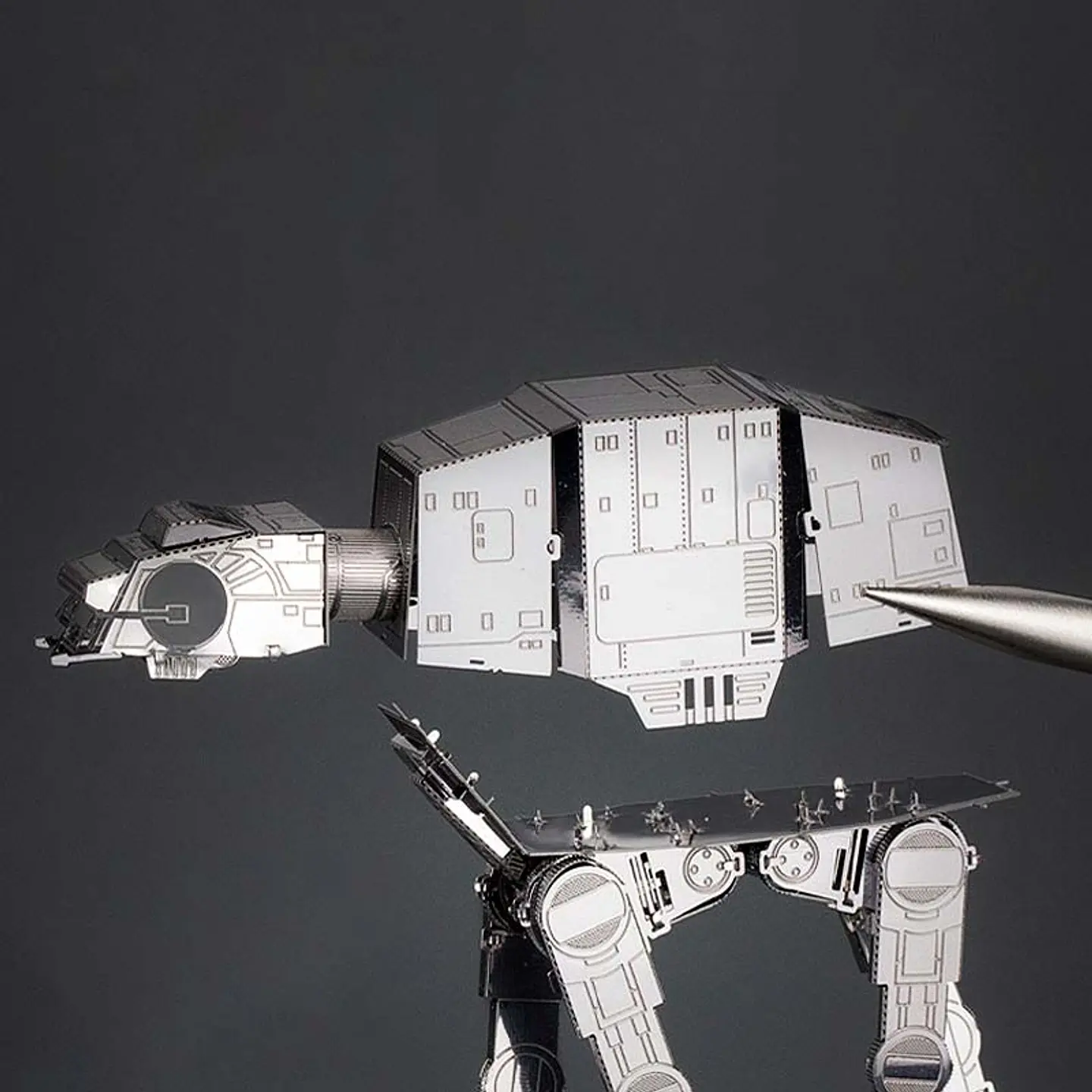 Star Wars - AT-AT - Metal Earth 2