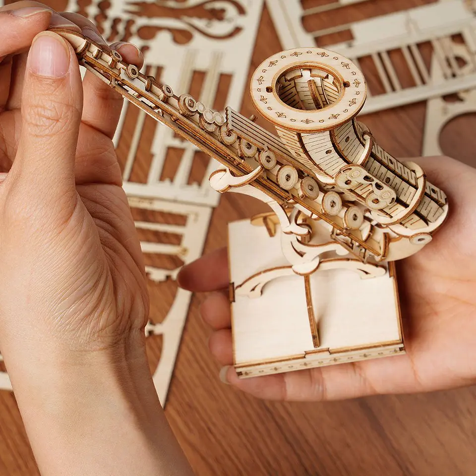 Saxofón Puzzle 3D de Madera | Rolife 4