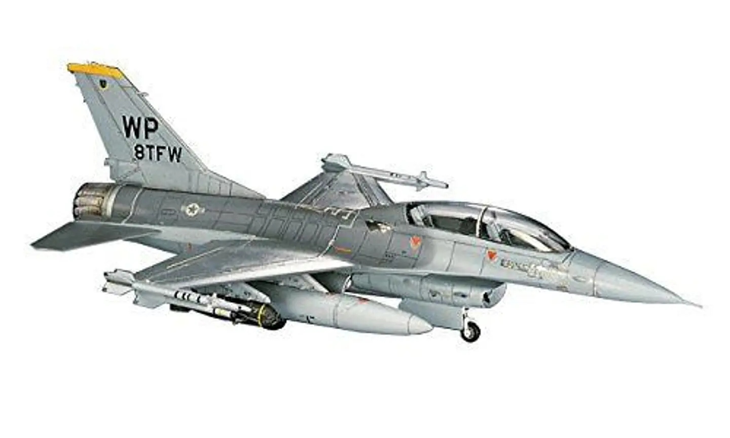 F-16B PLUS FIGHTING FALCON 1