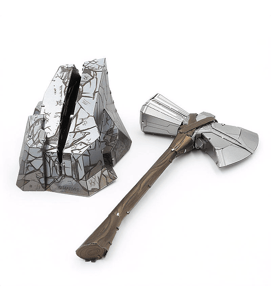Thor Stormbreaker - Metal Earth