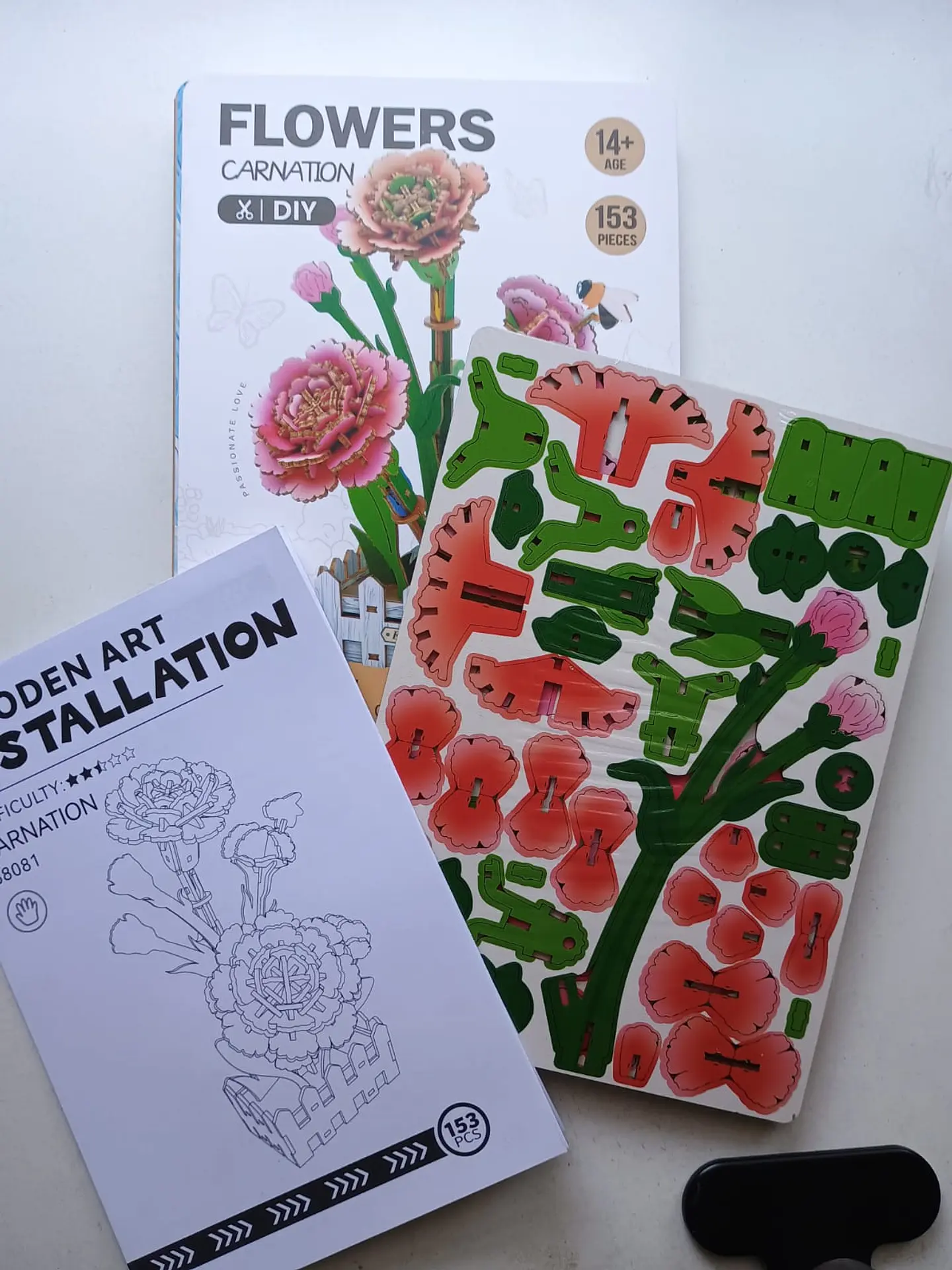 Flor Carnation de Madera Armable | PlayfulMario 3