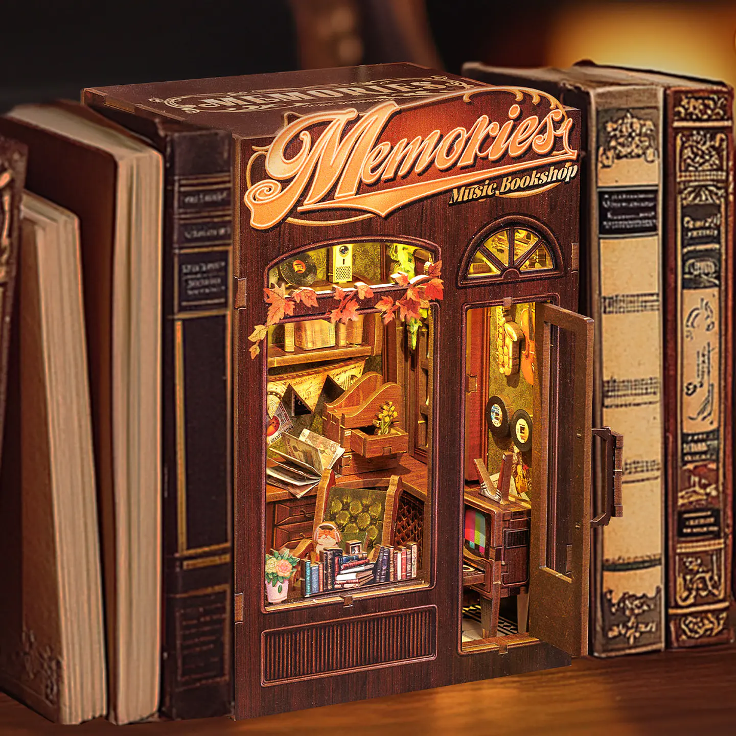 Miniatura Memories Music Bookshop - Cutebee 2