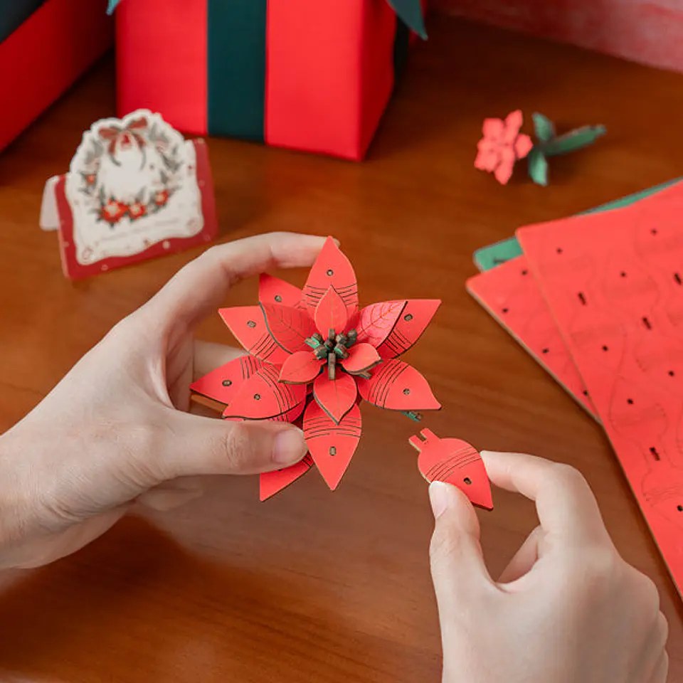 Flor de Pascua Poinsettia de Madera Armable | Rowood 5