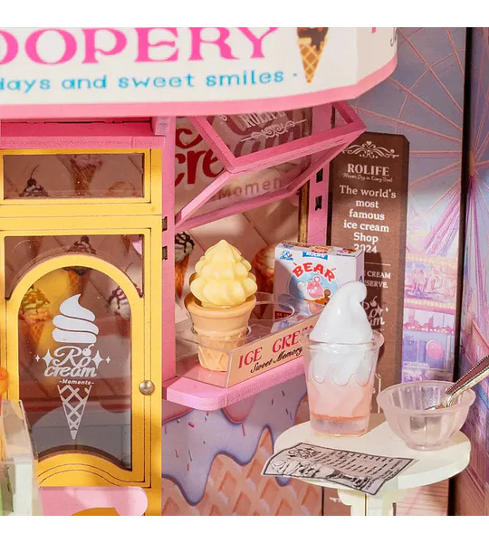 Sweet Scoopery Ice Cream - Story Frames Series - Rolife