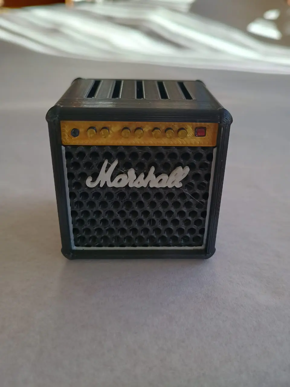 Portauñetas Marshall 2