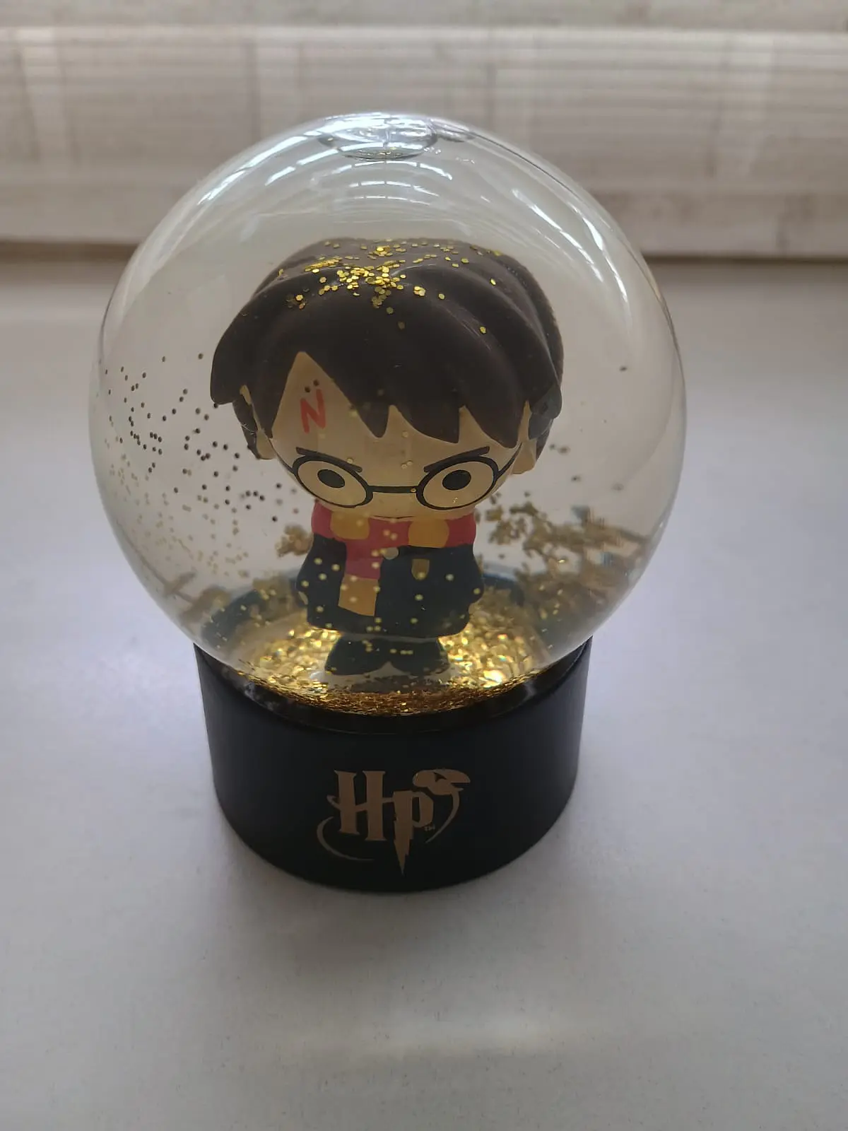 HARRY POTTER