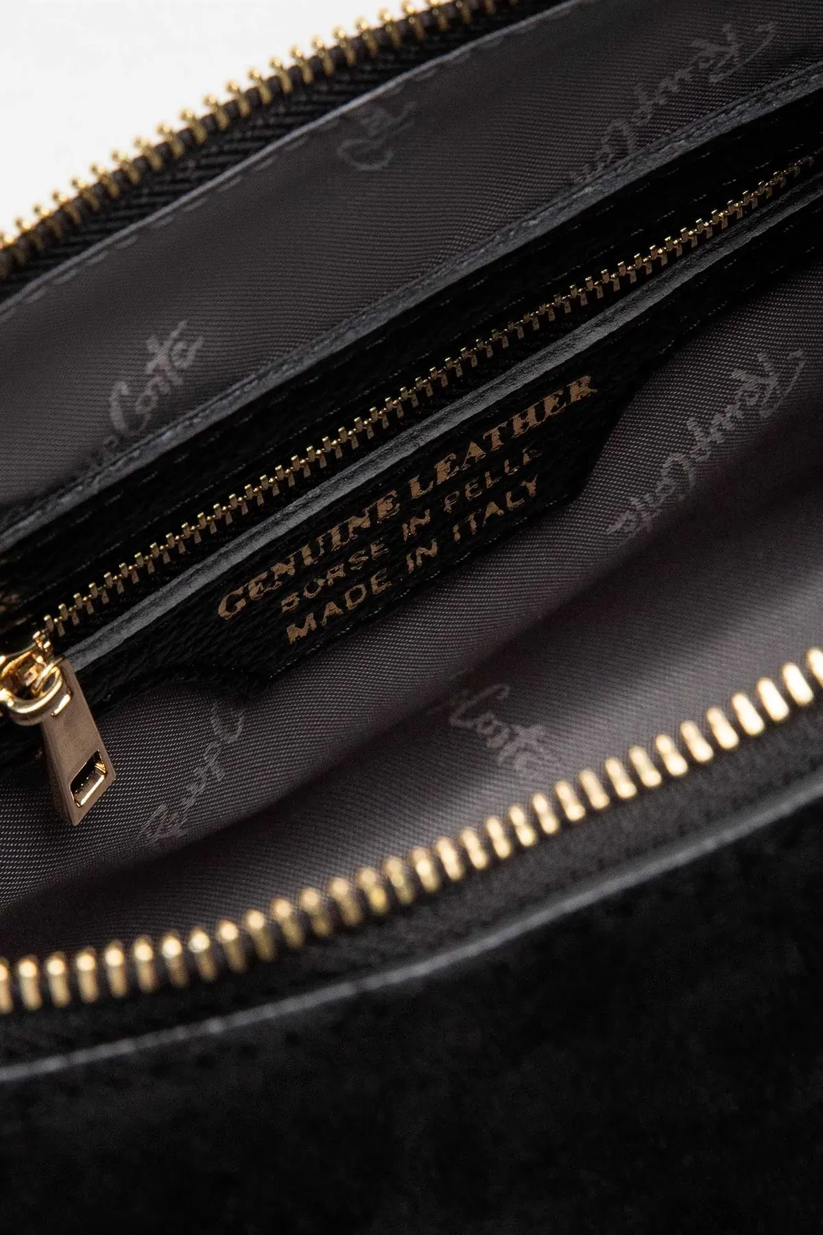 CARTERA CUERO KAIA CHAIN 2