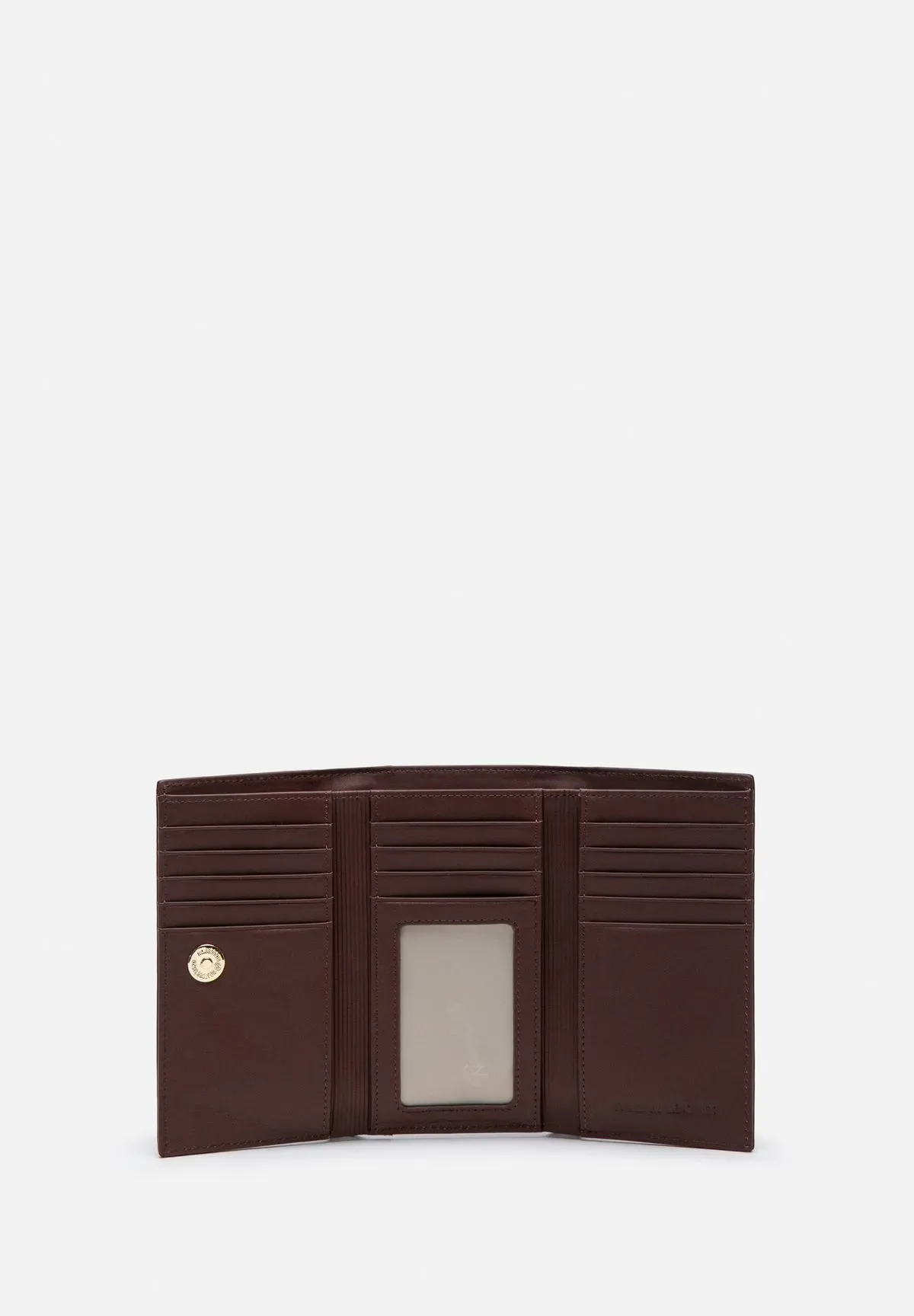 BILLETERA CUERO NUDEA MIDI 3
