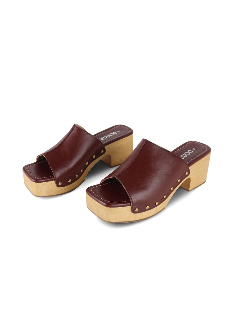 SANDALIA MARE - GUINDA 2