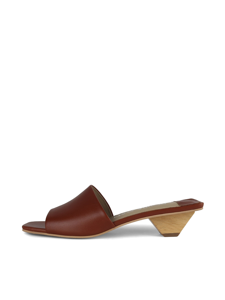 SANDALIA PEPI - CAMEL 1