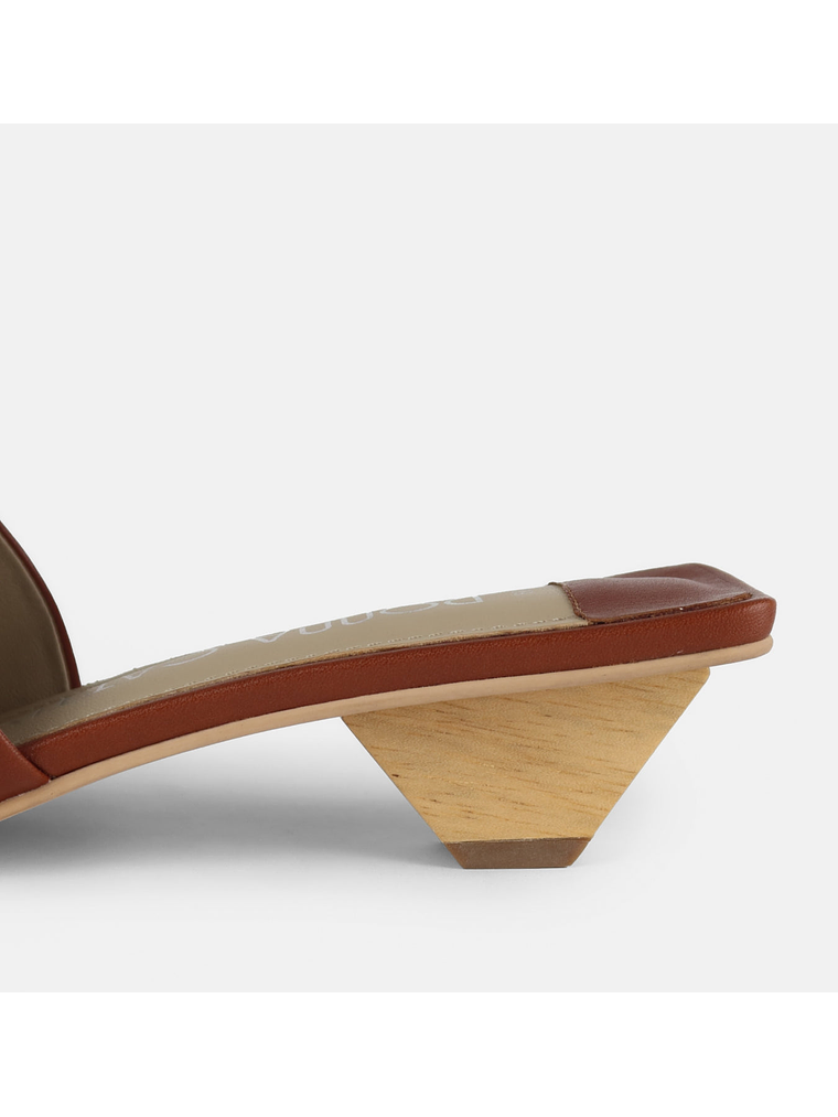 SANDALIA PEPI - CAMEL 2