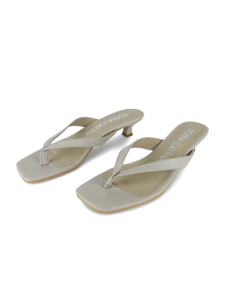 SANDALIA FRESA - MARFIL 3