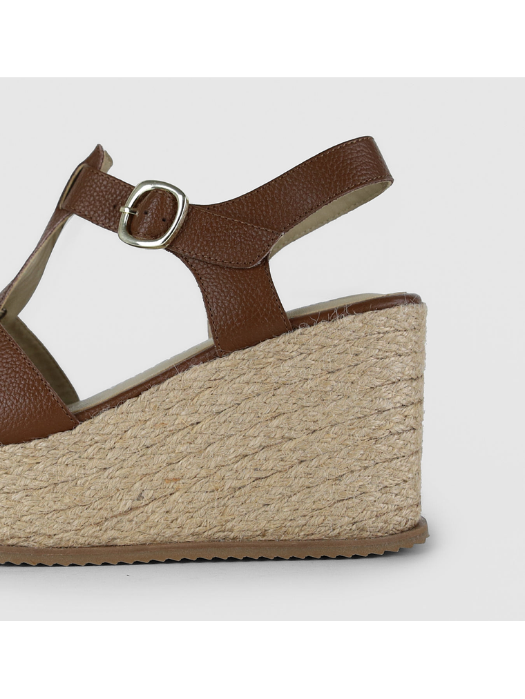 SANDALIA JIMENA - TABACO 3