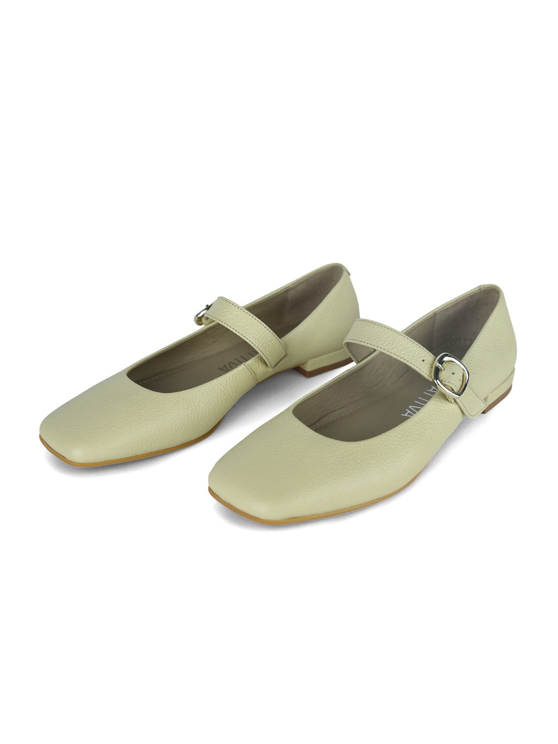 BALERINA POMBO - CARAMBOLA 3