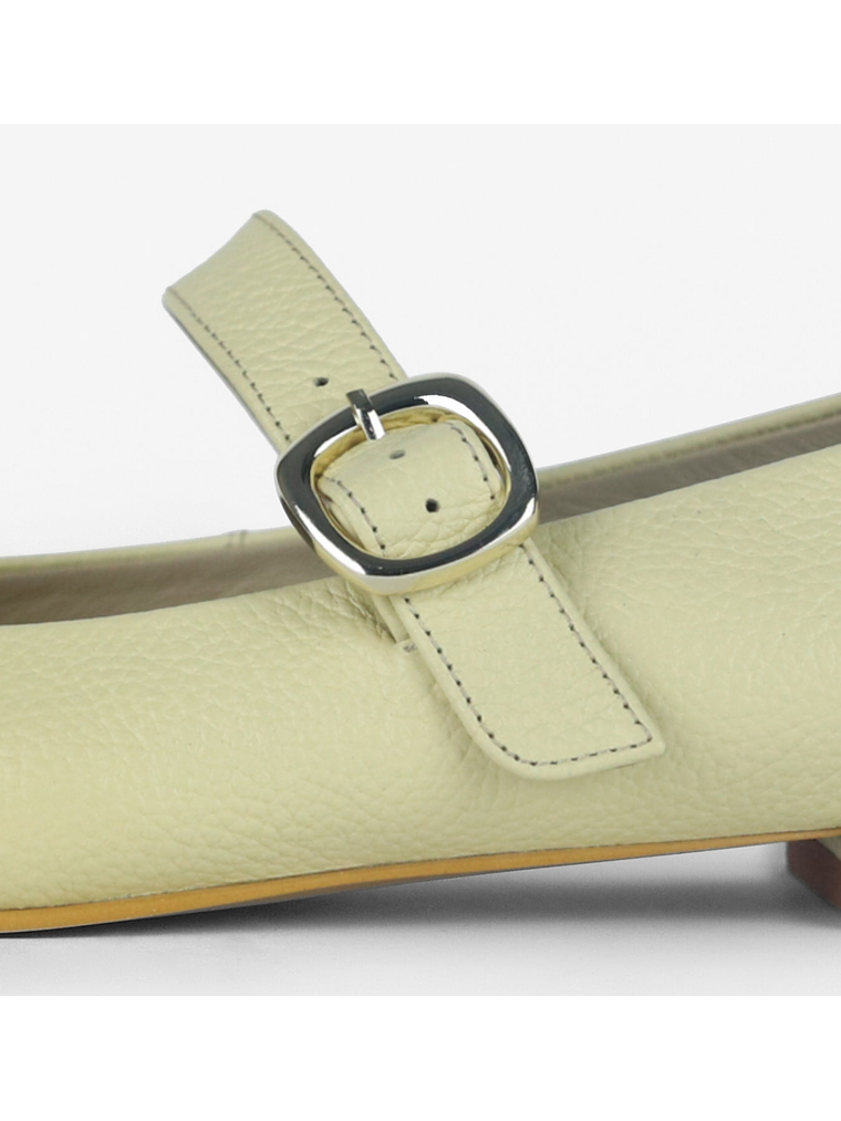 BALERINA POMBO - CARAMBOLA 5