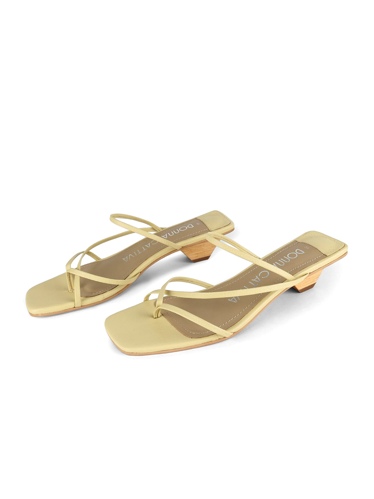 SANDALIA LUA - AMARILLO 2