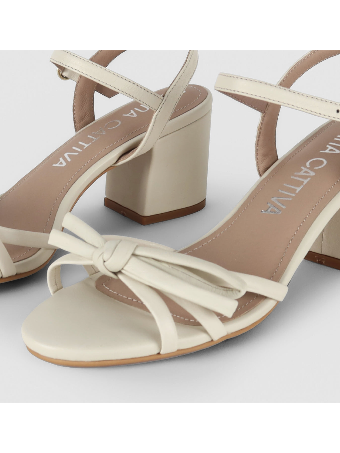 SANDALIA SAIRA - BEIGE 3