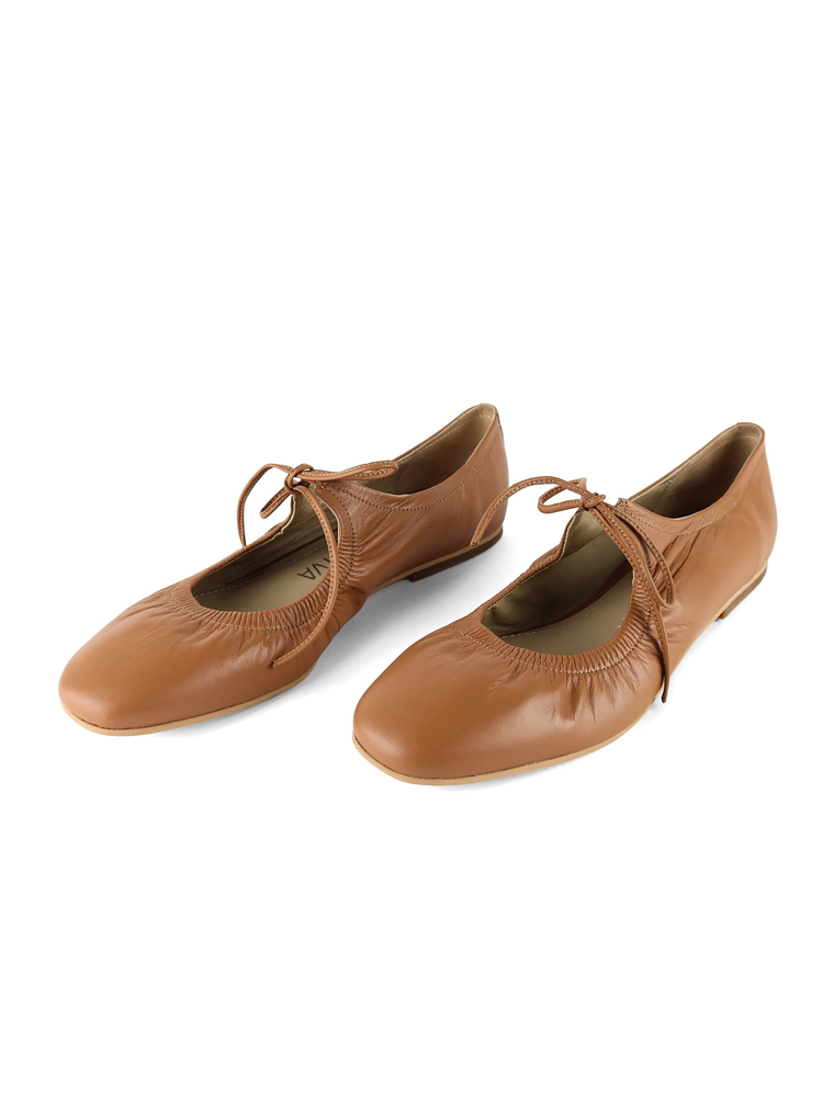 BALERINA ARANZA - MANI 2