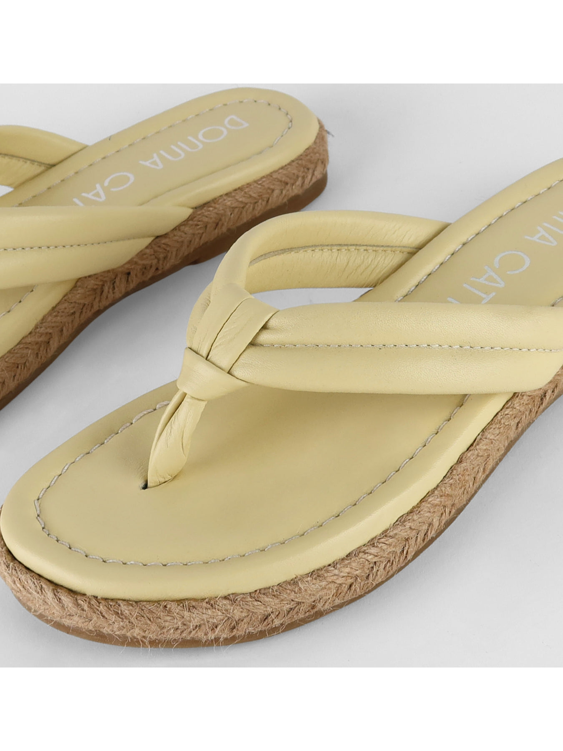 SANDALIA TIGO - MANTEQUILLA 3