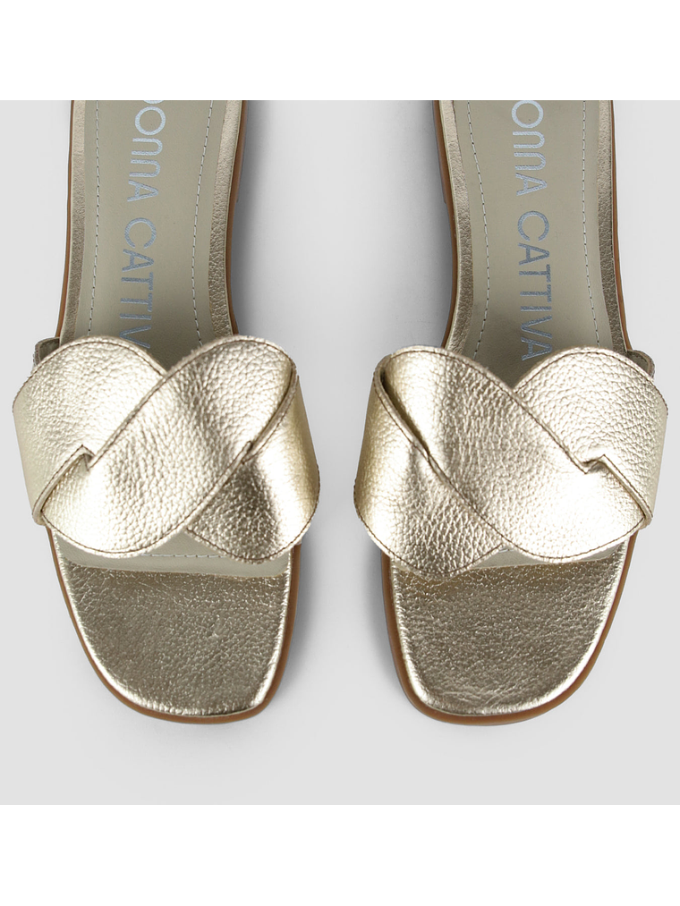 SANDALIA TRENZI - DORADO 5
