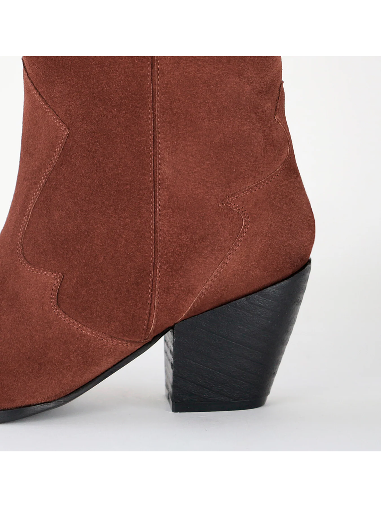 BOTA CELINA - ROBLEGAMUZA 4