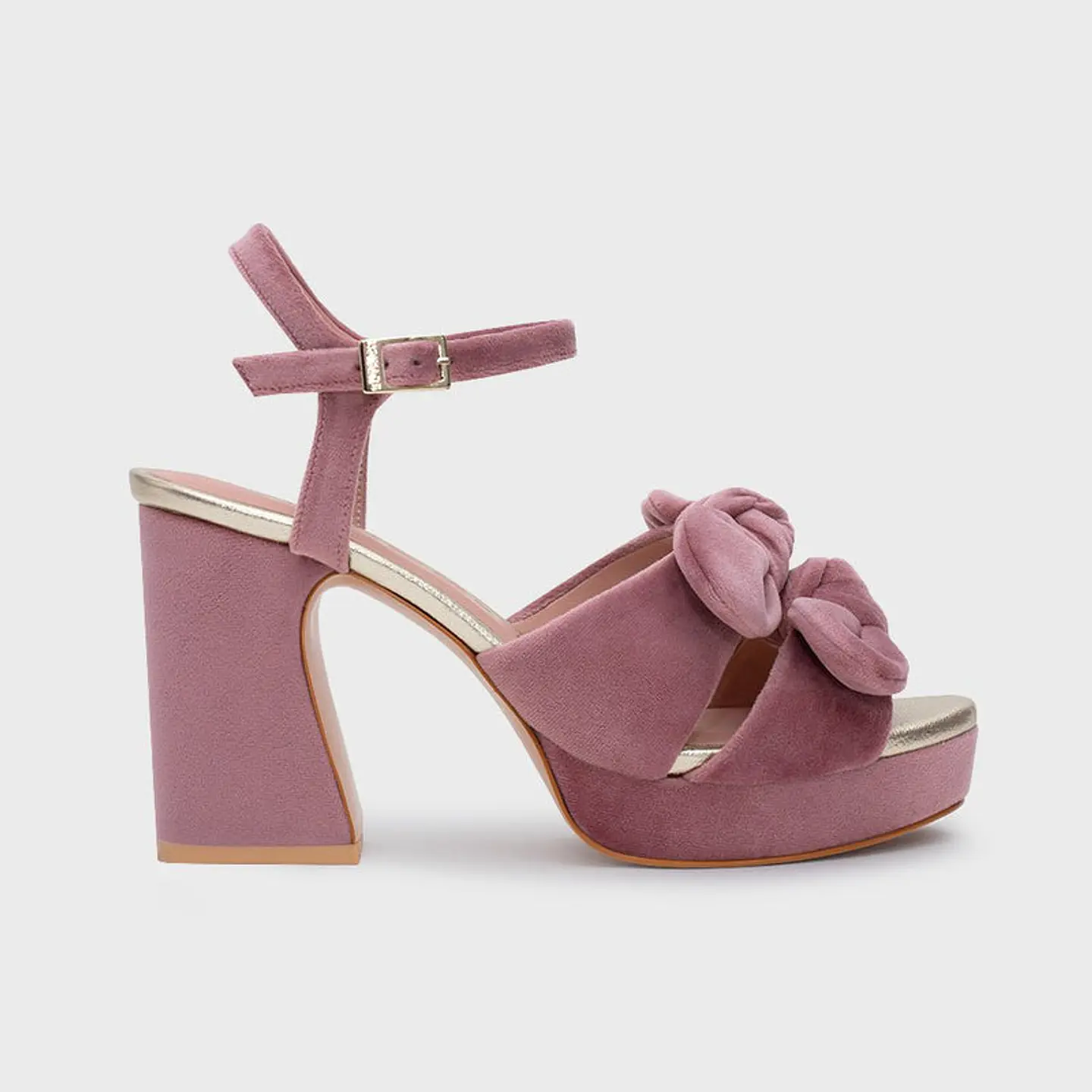 ILIANA PLATAFORMA ROSA 1