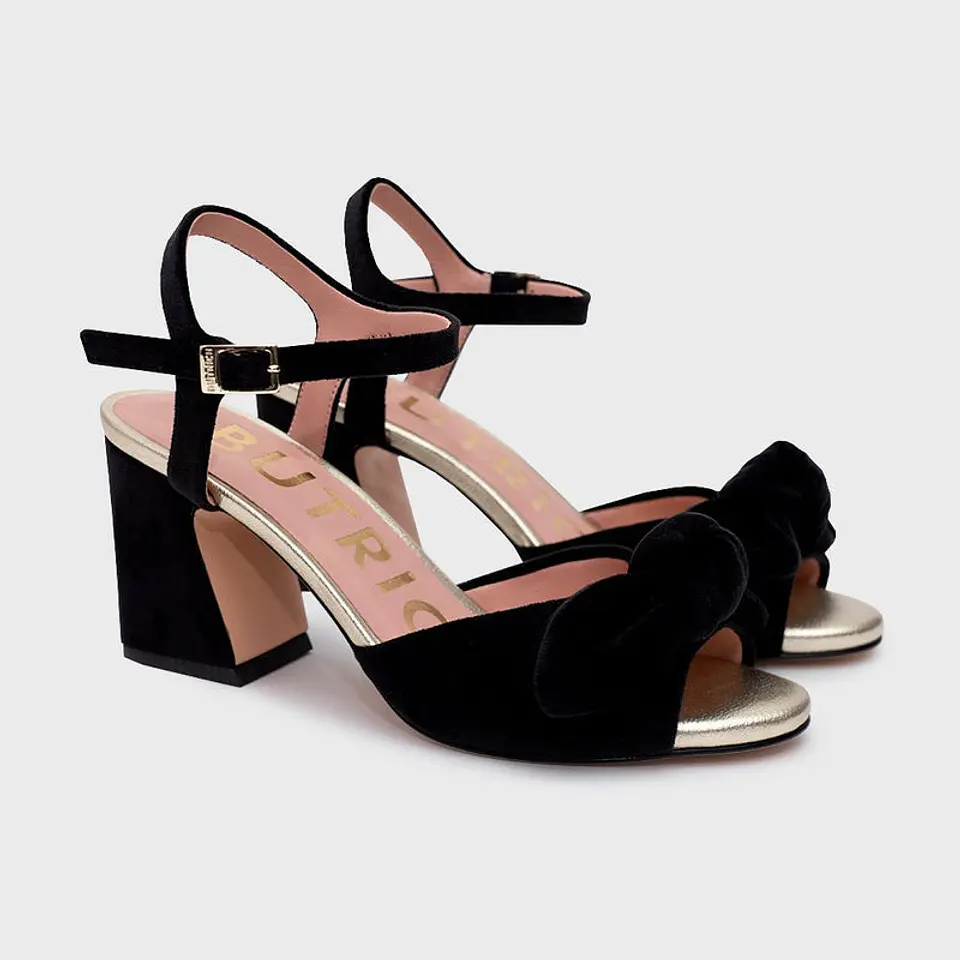 ILIANA PUMP NEGRO 3