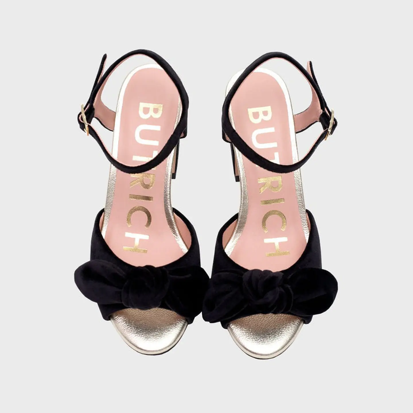 ILIANA PUMP NEGRO 4