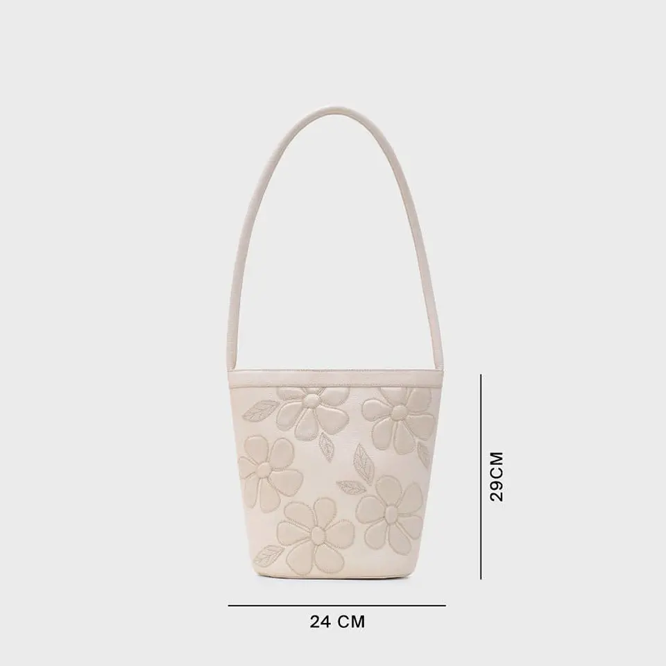 JANIA BUCKET BAG HUESO 4
