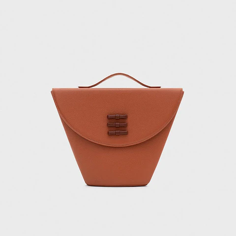 LUCILLE FLAP TRAPEZE BAG COBRE
