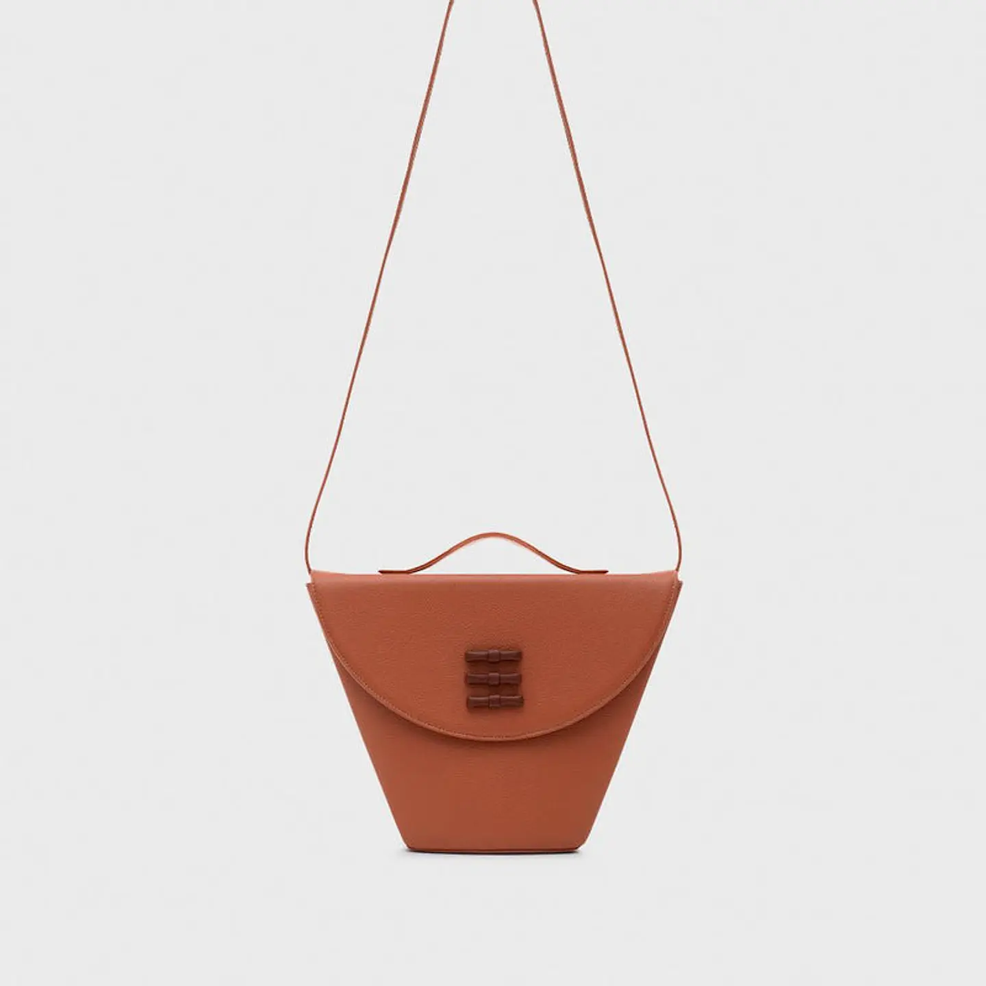 LUCILLE FLAP TRAPEZE BAG COBRE 2