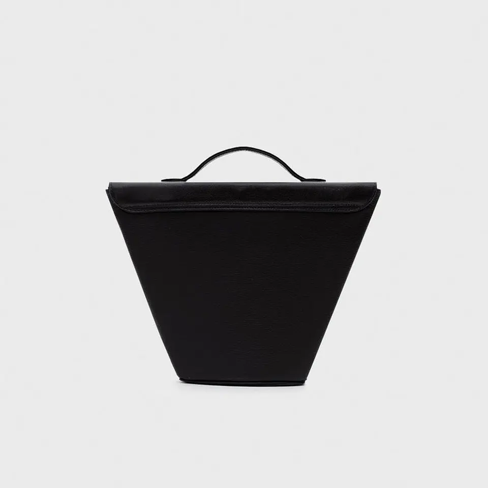 LUCILLE FLAP TRAPEZE BAG NEGRO 5