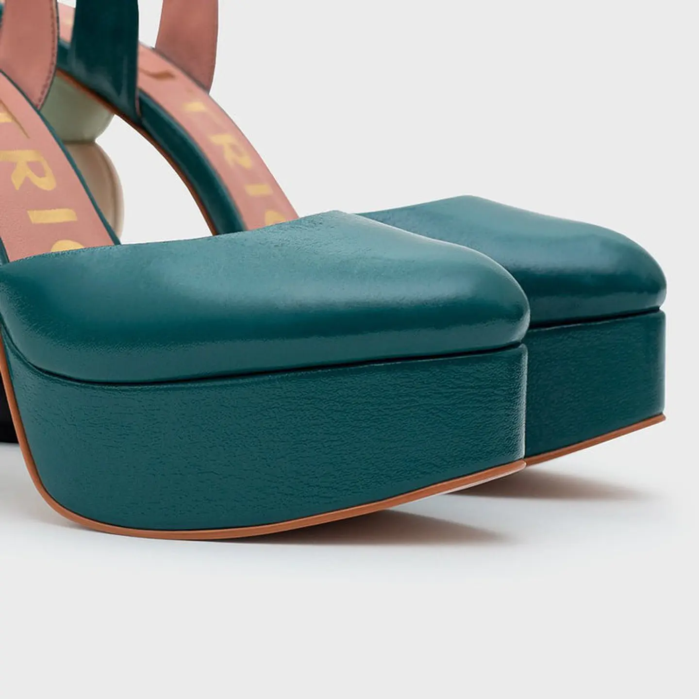 MALIA PLATAFORMA JADE 5