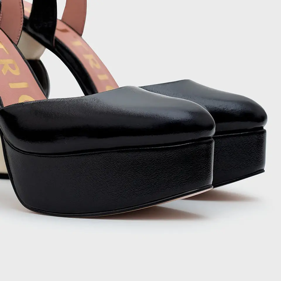 MALIA PLATAFORMA NEGRO 5