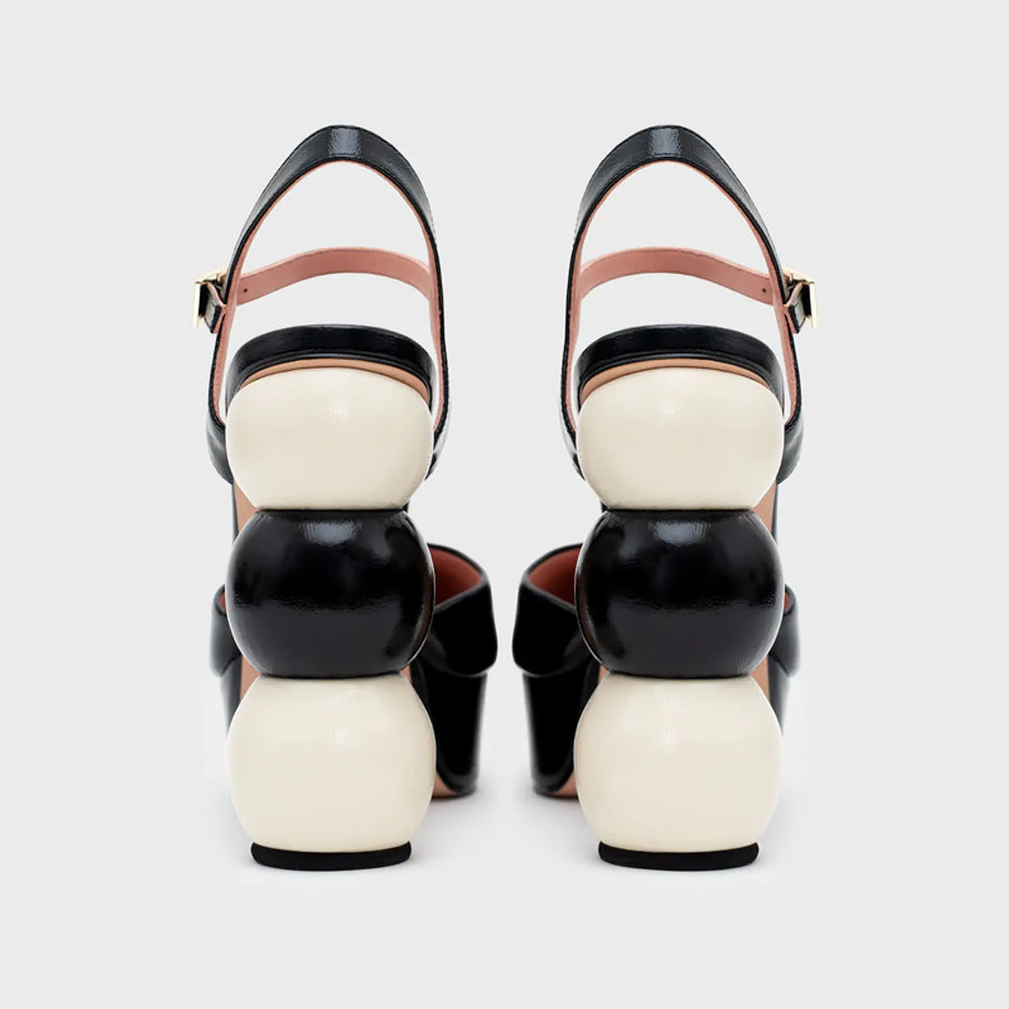 MALIA PLATAFORMA NEGRO 6