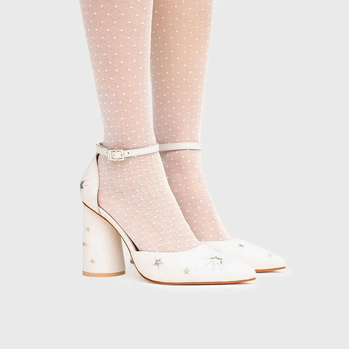 MIDNIGHT PUMP BRIDE HUESO 2