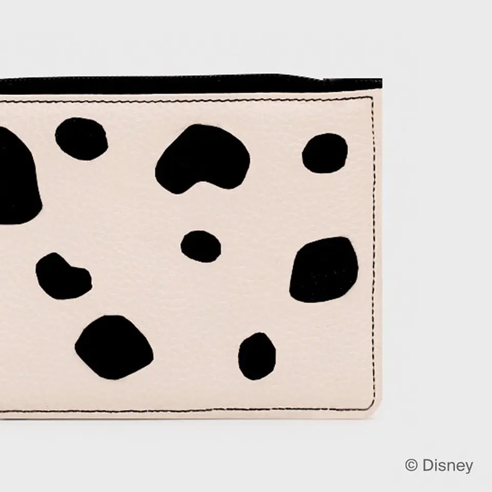 TARJETERO CON ASA 101 DALMATIANS HUESO 2