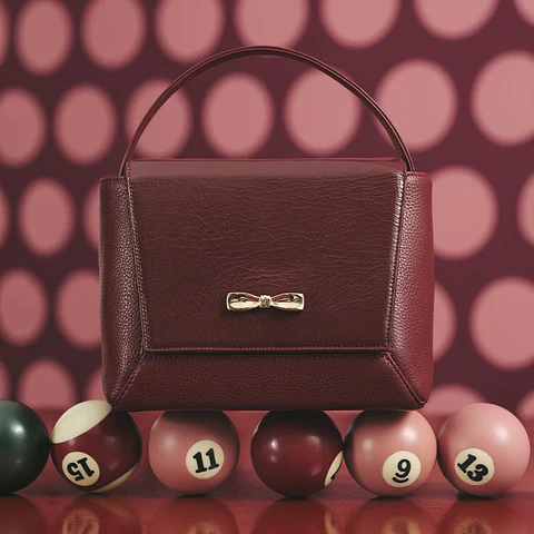 NADIRA FLAP HAND BAG BORGOÑA