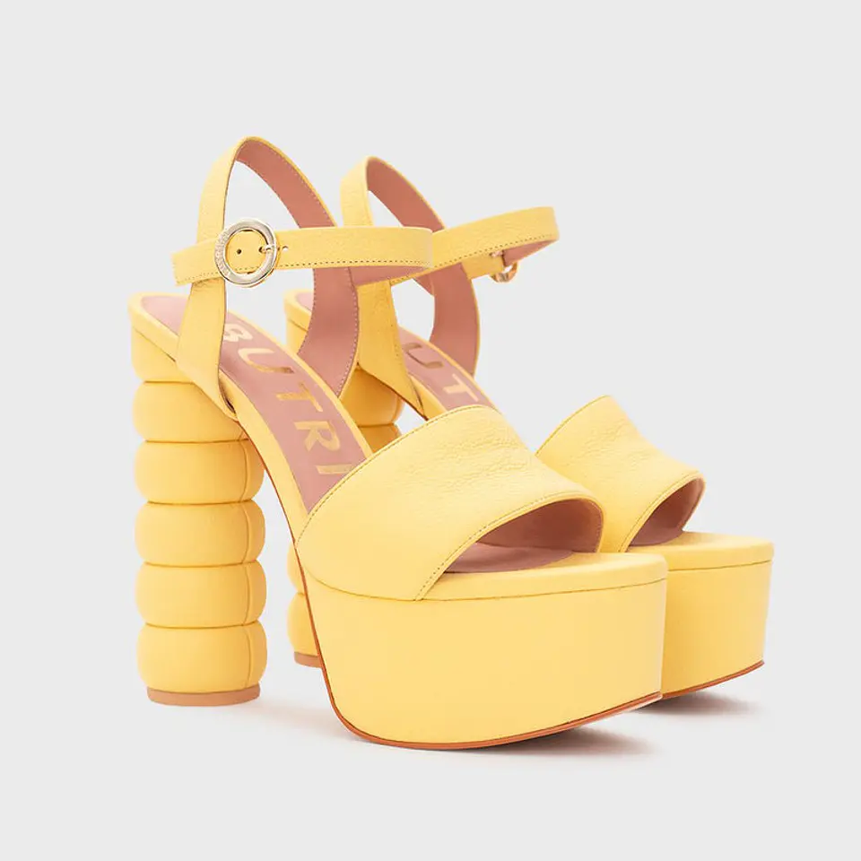 NICOLETTA PLATAFORMA AMARILLO 2