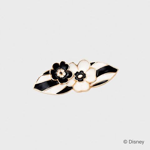 PRENDEDOR WILDWOOD HEARTS HUESO NEGRO