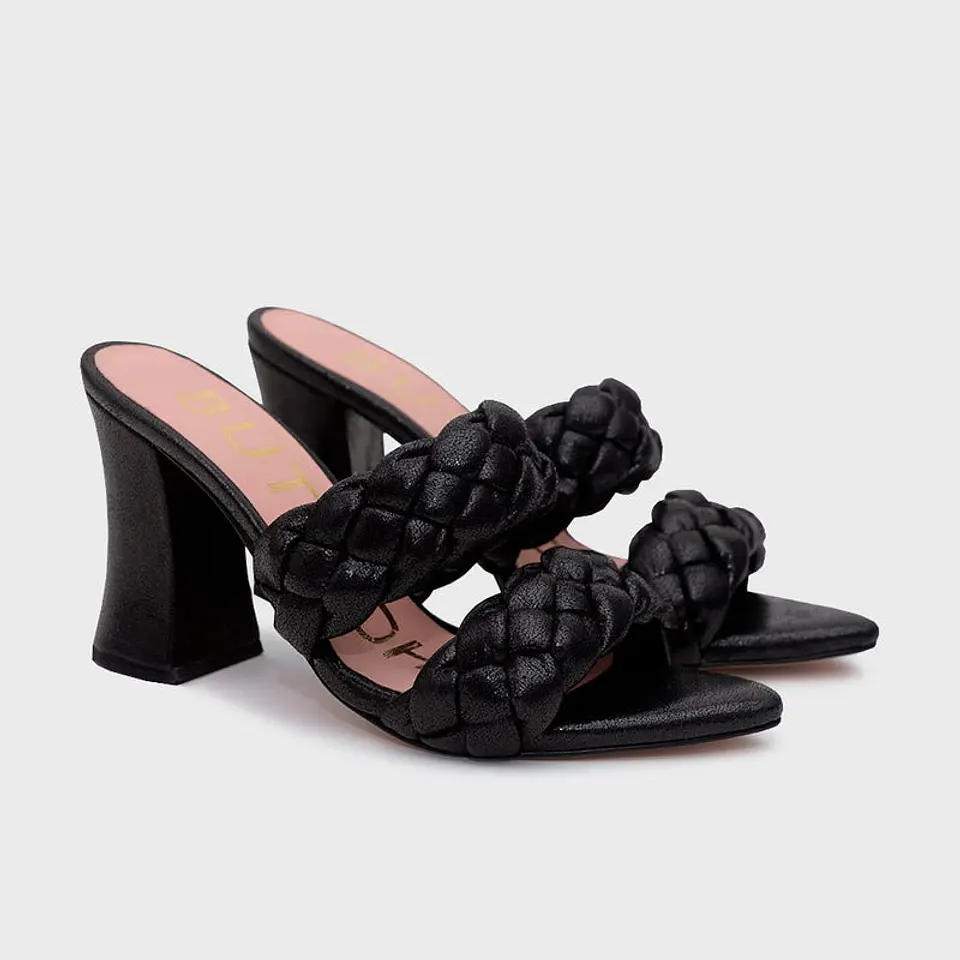 SAORI PUMP NEGRO 3