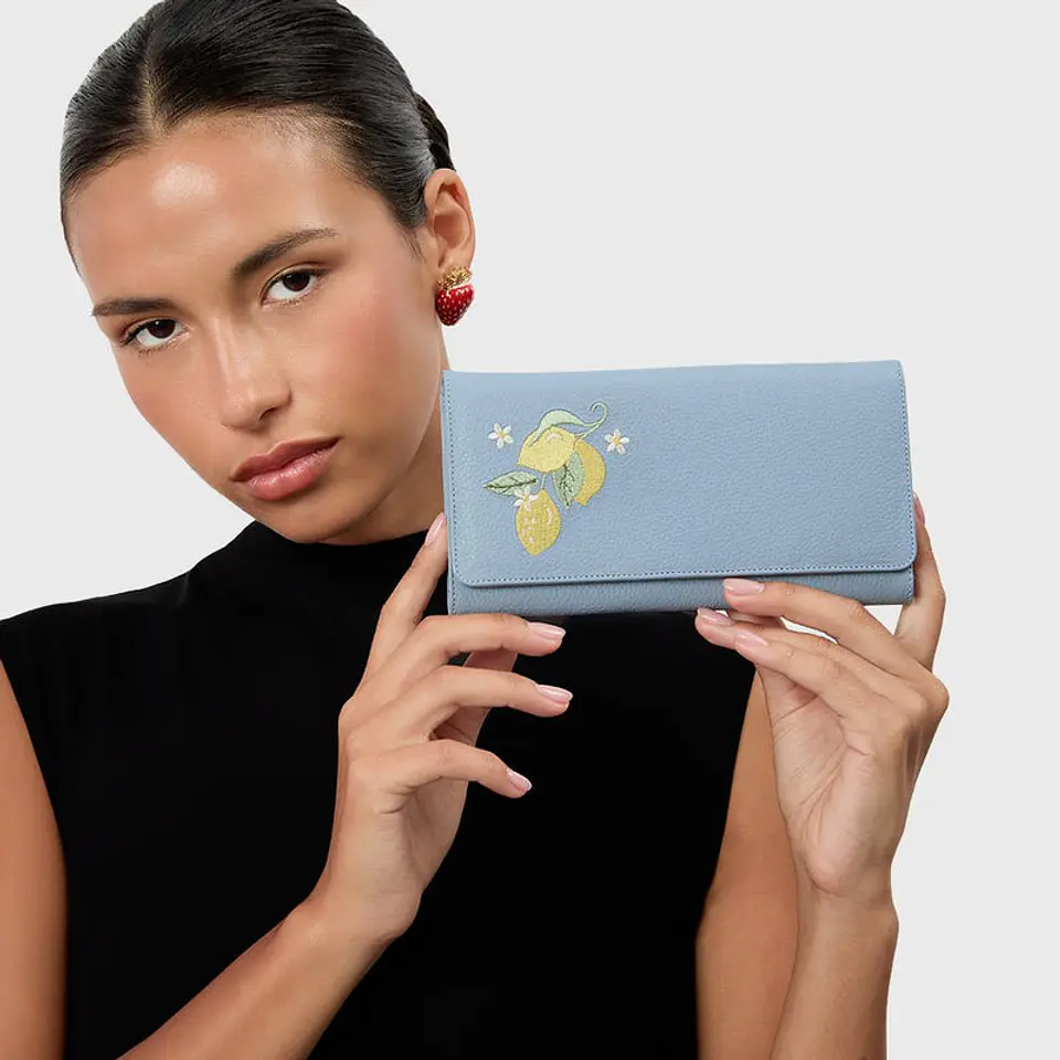 BILLETERA LARGA SUNDAE LEMON CELESTE 3