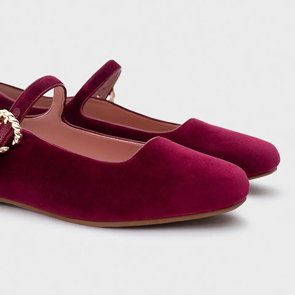 AURELIA FLAT VINO 2