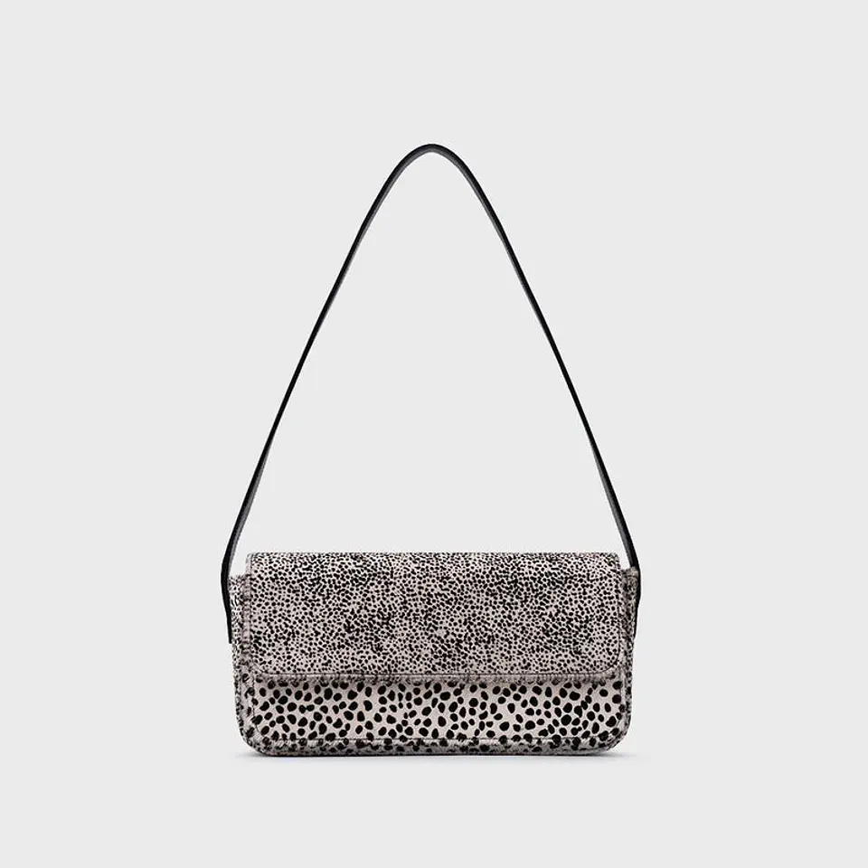 ANIKA FLAP BAG HUESO 1